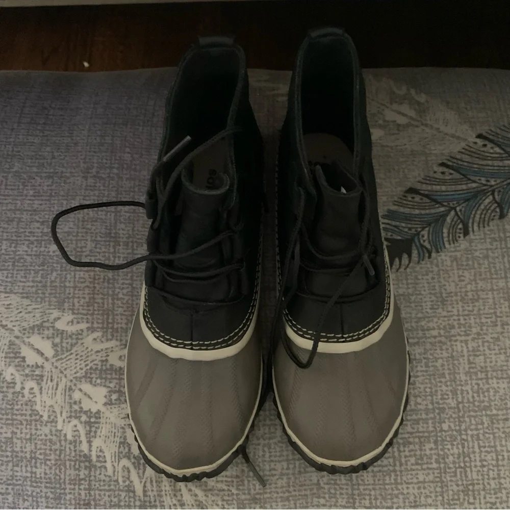 Sorel Out And About Black Duck Waterproof Ankle boots